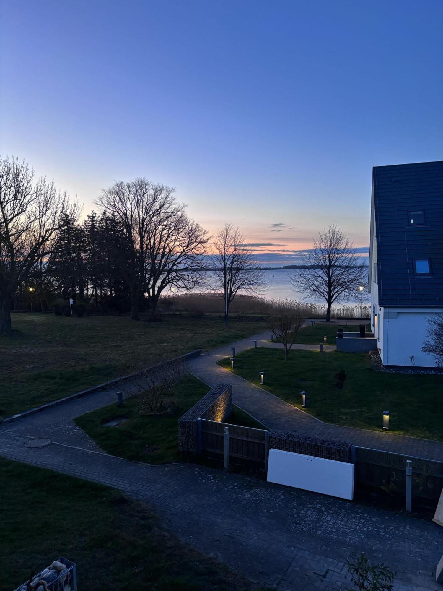 App 8O Grosser Tag Am Meer Mit Wasserblick Dranske Exterior foto